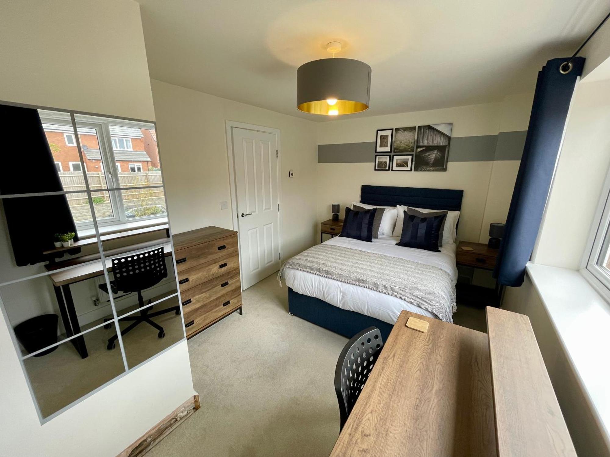 3-Bedroom Luxury Stay With Free Parking Market Harborough Esterno foto