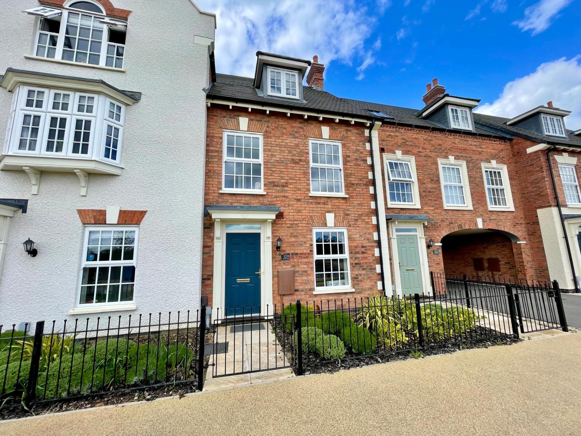 3-Bedroom Luxury Stay With Free Parking Market Harborough Esterno foto
